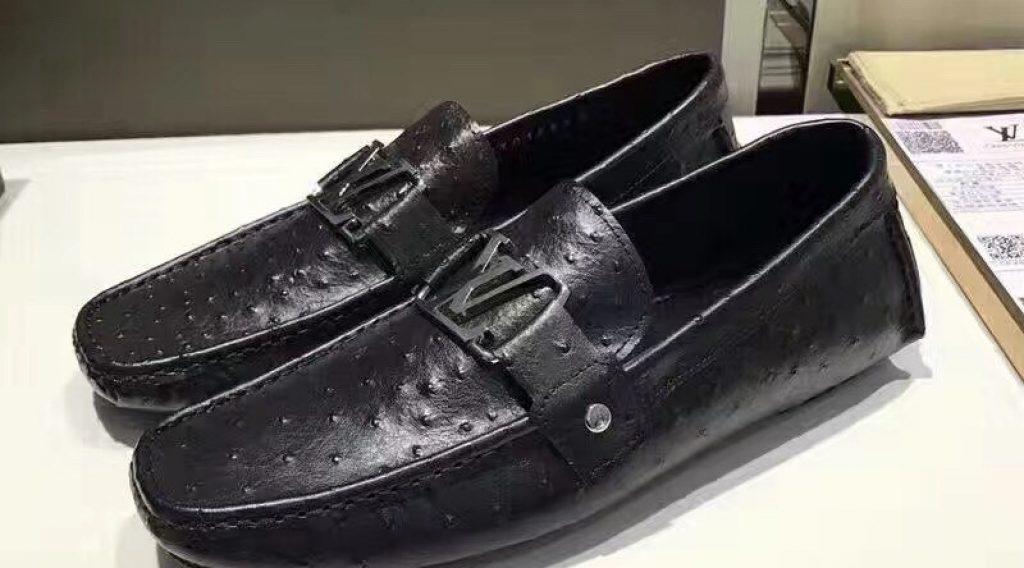 giay luoi nam lv da cda dieu sieu cap GNLV0063 1024x568 - Gi&agrave;y Lười Nam Louis Vuitton Si&ecirc;u Cấp GNLV0063