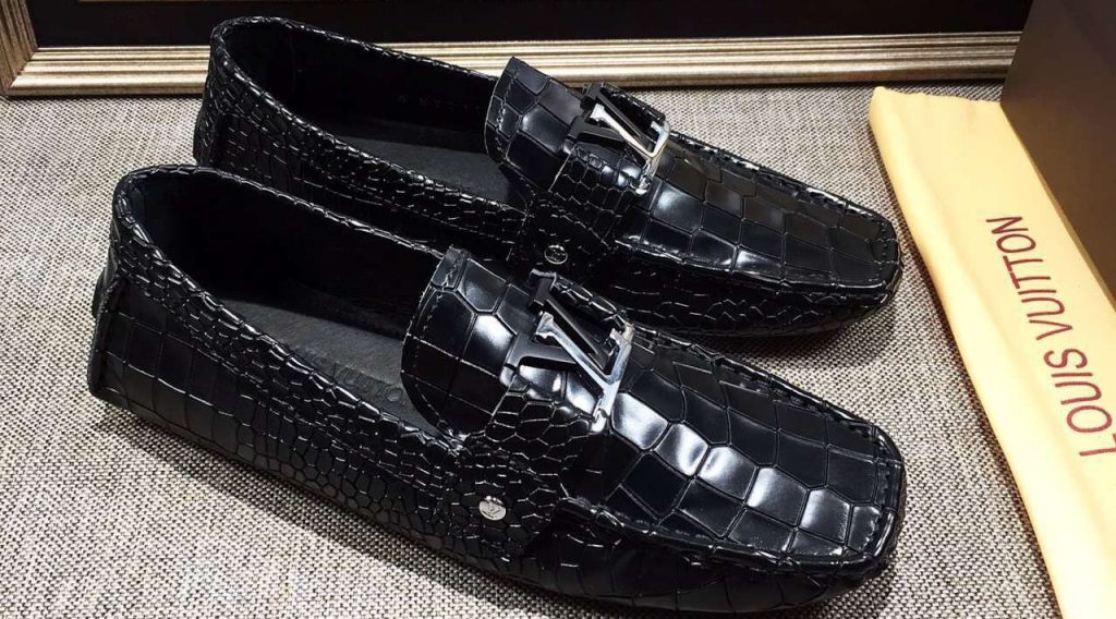 giay luoi nam lv sieu cap glnlv0019 9 1024x568 - Gi&agrave;y Lười Nam Louis Vuitton Si&ecirc;u Cấp GNLV0019