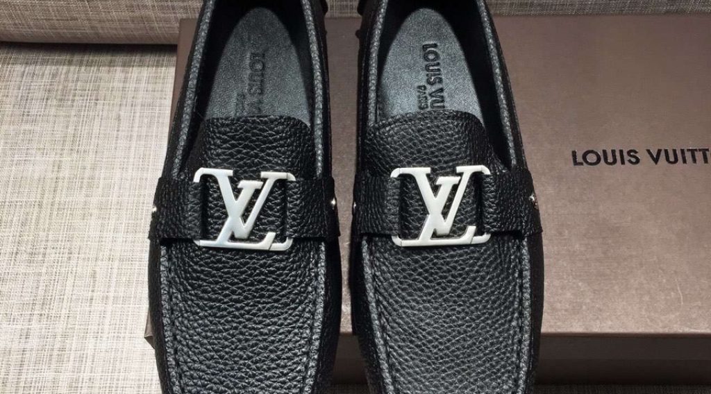 giay luoi nam lv sieu cap glnlv0023 6 1024x568 - Gi&agrave;y Lười Nam Louis Vuitton Si&ecirc;u Cấp GNLV0023