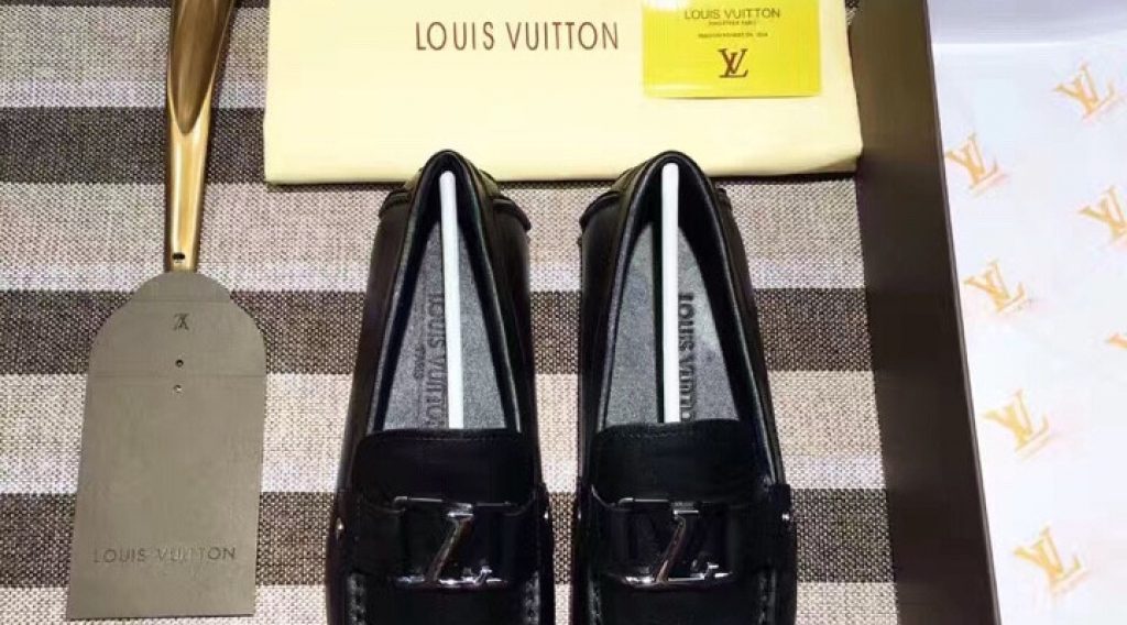 giay luoi nam lv sieu cap glnlv0024 8 1024x568 - Gi&agrave;y Lười Nam Louis Vuitton Si&ecirc;u Cấp GNLV0024