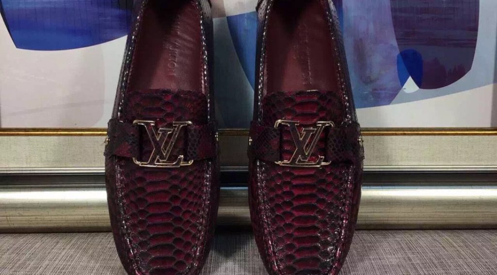 giay luoi nam lv sieu cap glnlv0025 6 1024x568 - Gi&agrave;y Lười Nam Louis Vuitton Si&ecirc;u Cấp GNLV0025