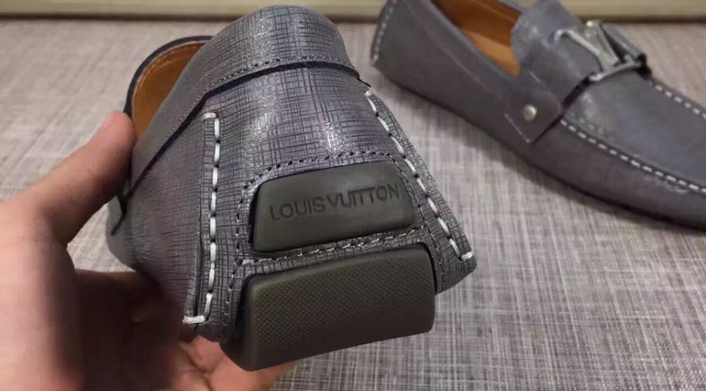 giay luoi nam lv sieu cap glnlv0026 1024x568 - Gi&agrave;y Lười Nam Louis Vuitton Si&ecirc;u Cấp GNLV0026