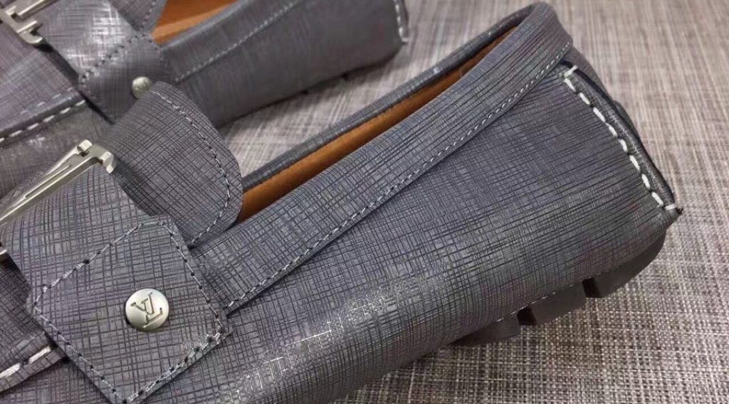 giay luoi nam lv sieu cap glnlv0026 4 1024x568 - Gi&agrave;y Lười Nam Louis Vuitton Si&ecirc;u Cấp GNLV0026