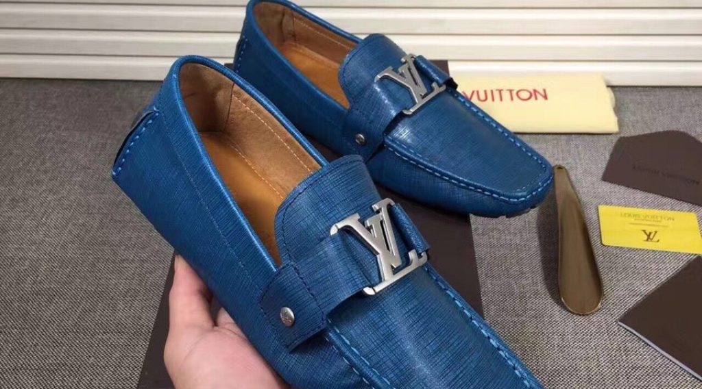 giay luoi nam lv sieu cap glnlv0027 3 1024x568 - Gi&agrave;y Lười Nam Louis Vuitton Si&ecirc;u Cấp GNLV0027