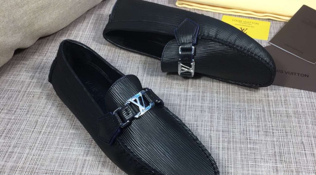 giay luoi nam lv sieu cap glnlv0028 8 1024x568 - Gi&agrave;y Lười Nam Louis Vuitton Si&ecirc;u Cấp GNLV0028