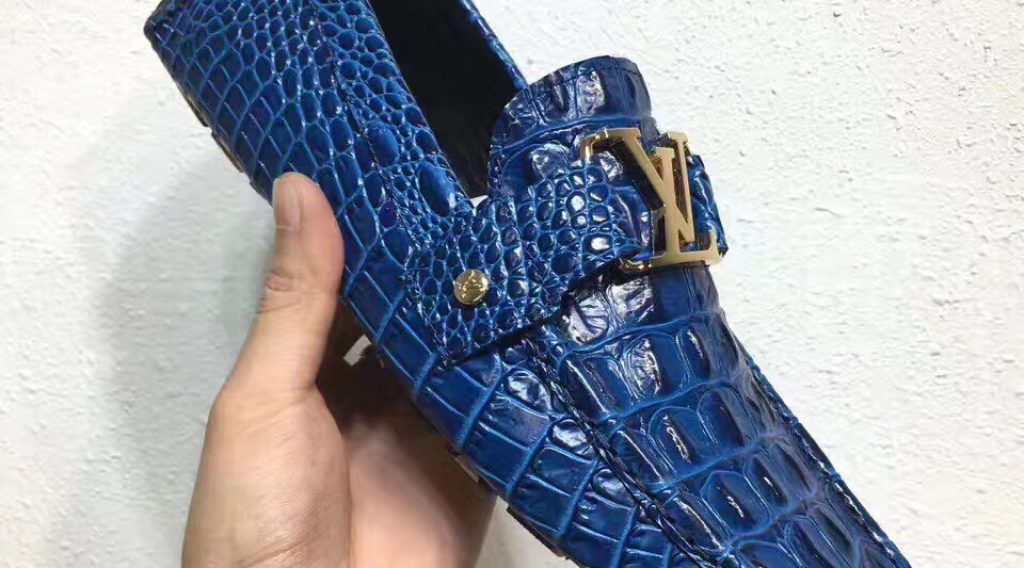 giay luoi nam lv sieu cap glnlv0030 7 1024x568 - Gi&agrave;y Lười Nam Louis Vuitton Si&ecirc;u Cấp GNLV0030