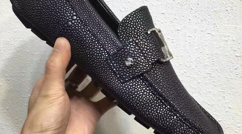 giay luoi nam lv sieu cap gnlv0039 6 1024x568 - Gi&agrave;y Lười Nam Louis Vuitton Si&ecirc;u Cấp GNLV0039