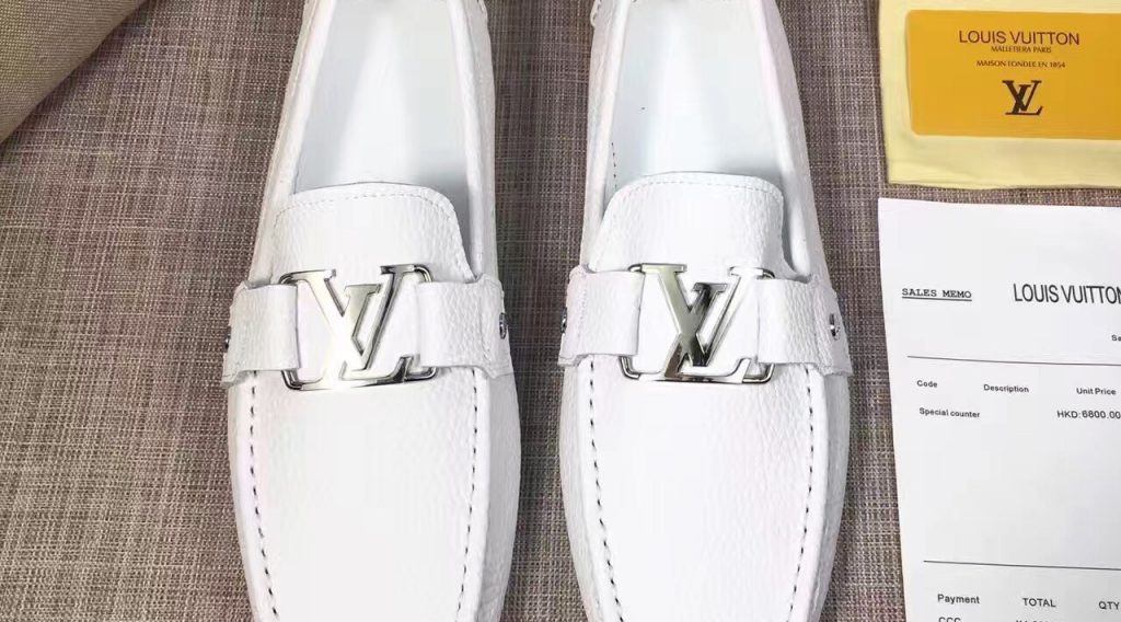giay luoi nam lv sieu cap gnlv0045 6 1024x568 - Gi&agrave;y Lười Nam Louis Vuitton Si&ecirc;u Cấp GNLV0045