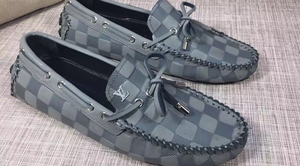 giay luoi nam lv sieu cap gnlv0052 6 1024x568 - Gi&agrave;y Lười Nam Louis Vuitton Si&ecirc;u Cấp GNLV0052