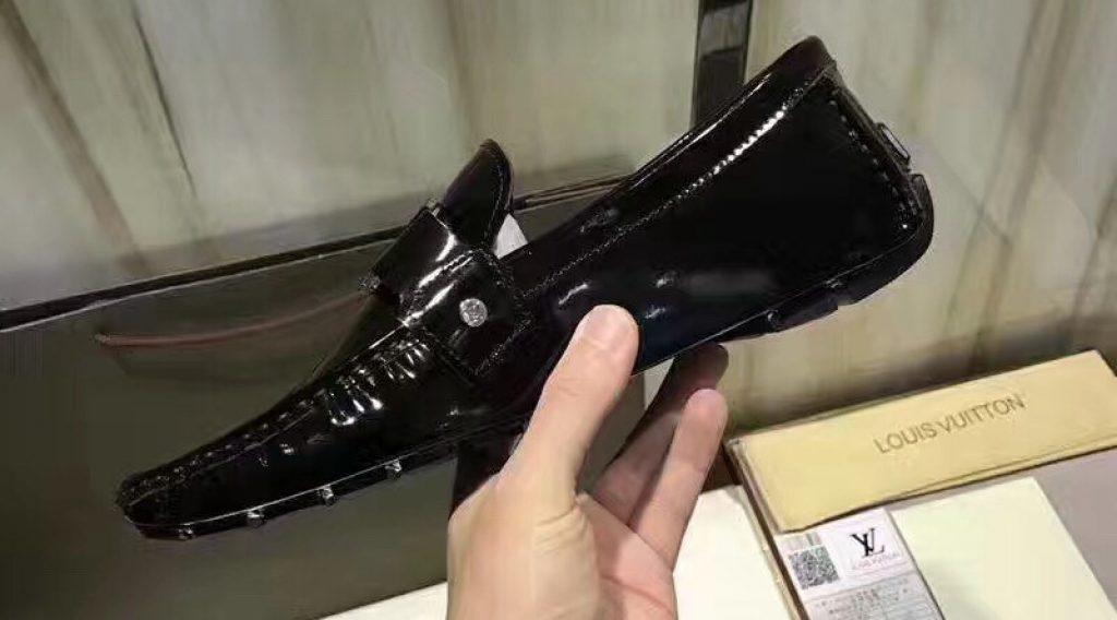 giay luoi nam lv sieu cap gnlv0061 6 1024x568 - Gi&agrave;y T&acirc;y Nam Louis Vuitton Si&ecirc;u Cấp GNLV0061