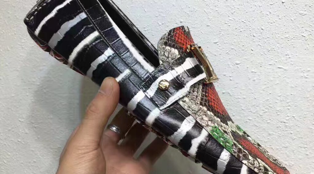 giay moi nam lv sieu cap gnlv0043 3 1024x568 - Gi&agrave;y Lười Nam Louis Vuitton Si&ecirc;u Cấp GNLV0043