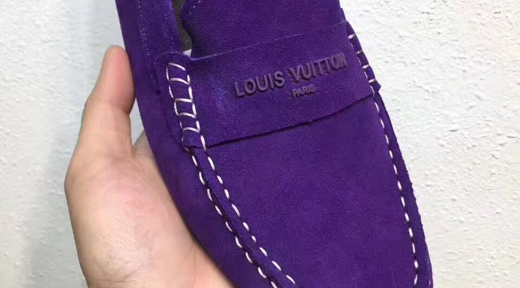 giay moi nam lv sieu cap gnlv0059 1024x568 - Gi&agrave;y Lười Nam Louis Vuitton Si&ecirc;u Cấp GNLV0059