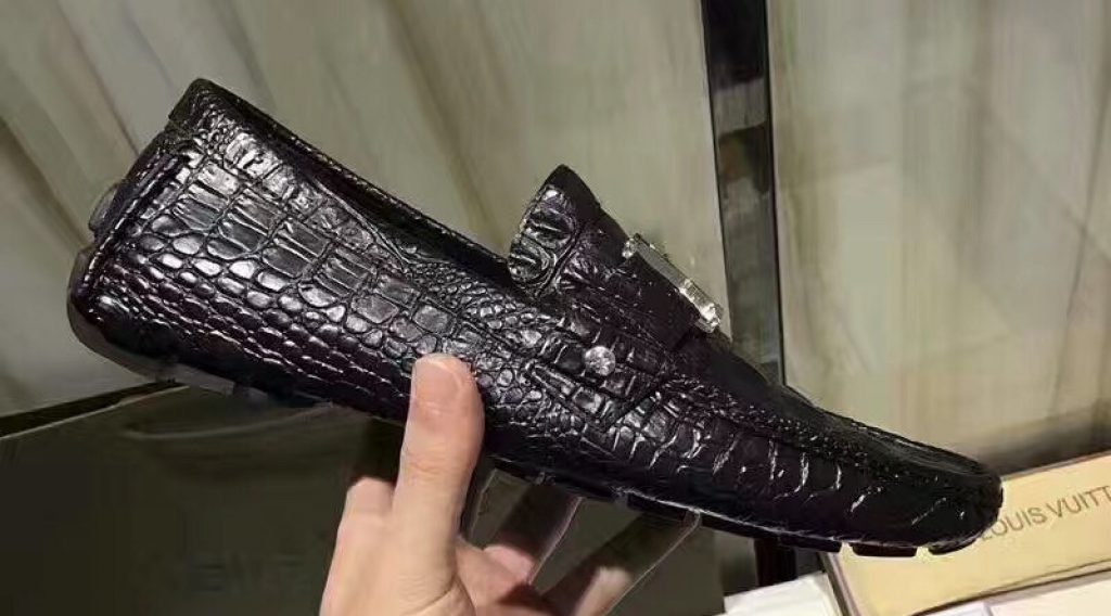 giay moi nam lv sieu cap gnlv0062 3 1024x568 - Gi&agrave;y Lười Nam Louis Vuitton Si&ecirc;u Cấp GNLV0062