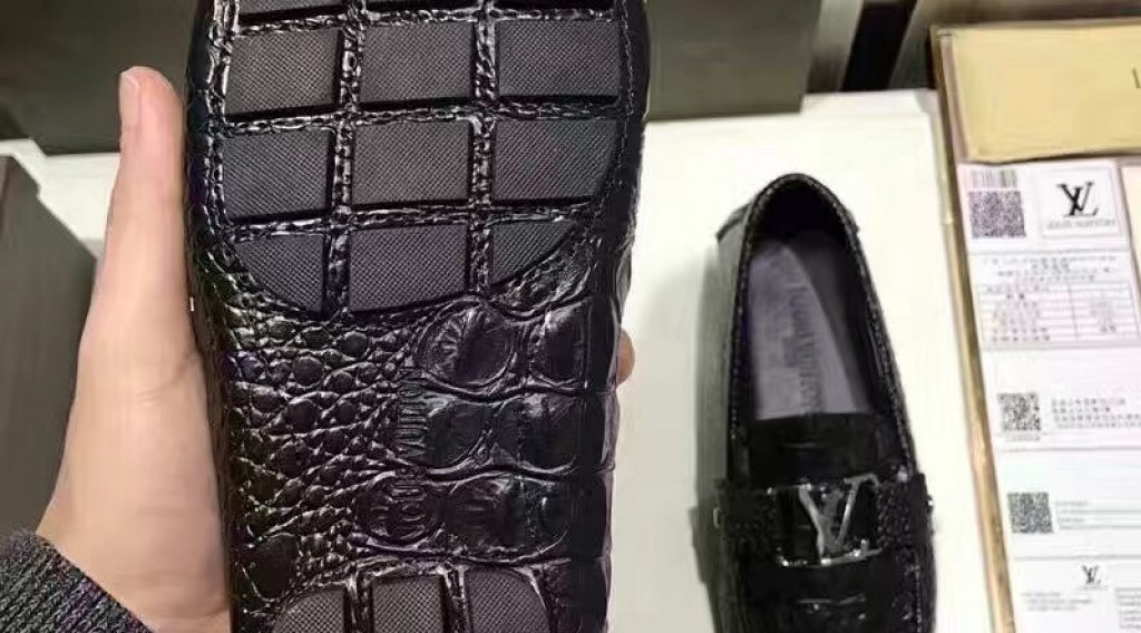 giay moi nam lv sieu cap gnlv0062 9 1024x568 - Gi&agrave;y Lười Nam Louis Vuitton Si&ecirc;u Cấp GNLV0062