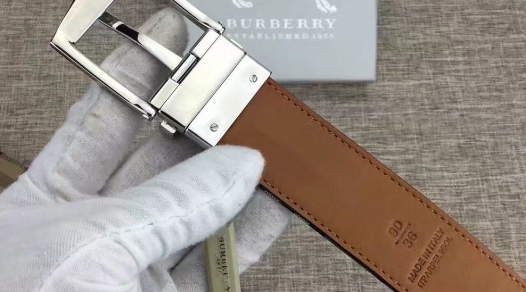 that lung nam burnerry tlnbb0003 1024x568 - Thắt Lưng Nam Burberry Si&ecirc;u Cấp TLNBB0003