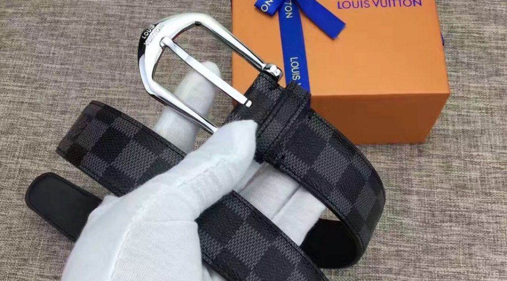that lung nam lv sieu cap tlnlv0035 9 1024x568 - Thắt Lưng Nam Louis Vuitton Si&ecirc;u Cấp TLNLV0035