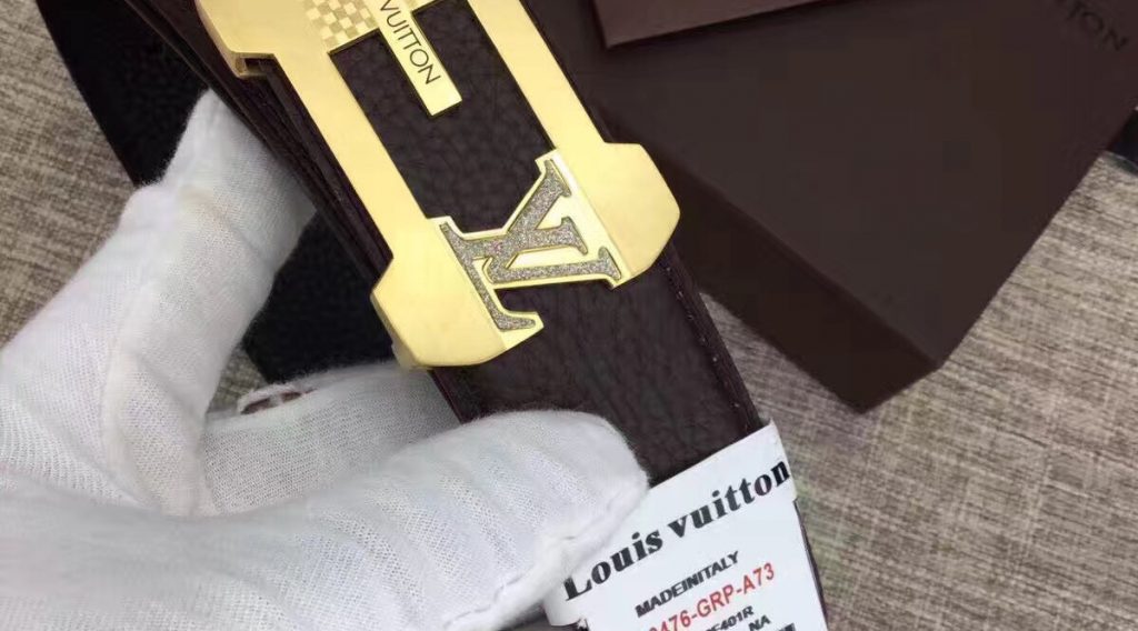 that lung nam lv sieu cap tlnlv0041 2 1024x568 - Thắt Lưng Nam Louis Vuitton Si&ecirc;u Cấp TLNLV0041