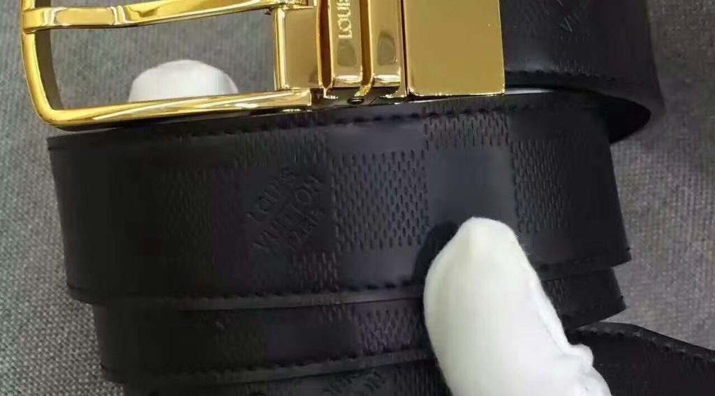 that lung nam lv tlnlv0012 3 1024x568 - Thắt lưng Nam Louis Vuitton TLNLV0012
