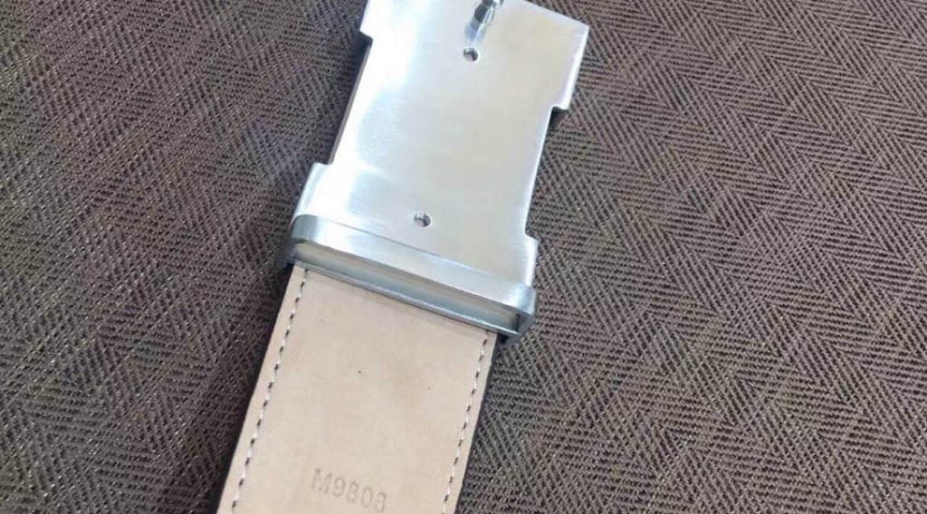 that lung nam lv tlnlv0013 4 1024x568 - Thắt Lưng Nam Louis Vuitton TLNLV0013