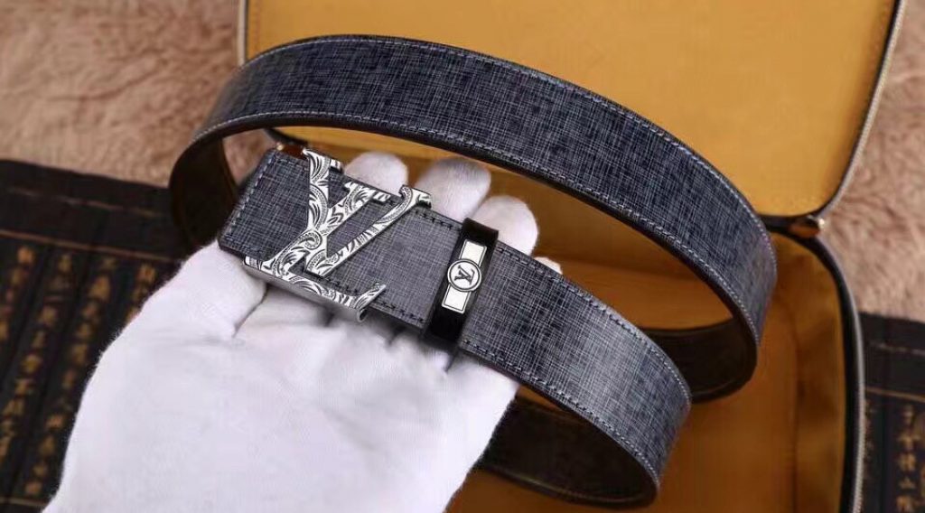 that lung nam lv tlnlv0015 1024x568 - Thắt Lưng Nam Louis Vuitton TLNLV0015