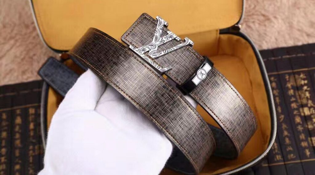 that lung nam lv tlnlv0017 3 1024x568 - Thắt Lưng Nam Louis Vuitton TLNLV0017
