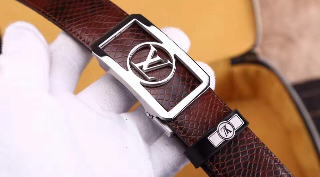 that lung nam lv tlnlv0019 3 1024x568 - Thắt Lưng Nam Louis Vuitton TLNLV0019