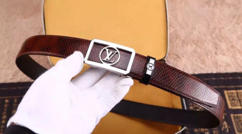 that lung nam lv tlnlv0019 5 1024x568 - Thắt Lưng Nam Louis Vuitton TLNLV0019