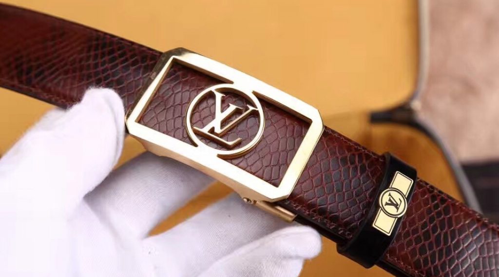 that lung nam lv tlnlv0020 3 1024x568 - Thắt Lưng Nam Louis Vuitton TLNLV0020