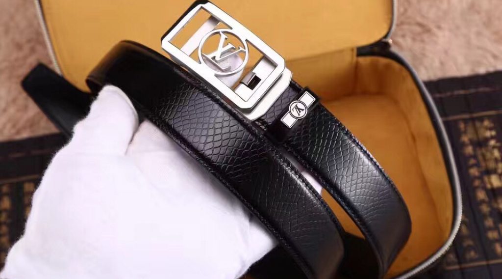 that lung nam lv tlnlv0021 1024x568 - Thắt Lưng Nam Louis Vuitton TLNLV0021