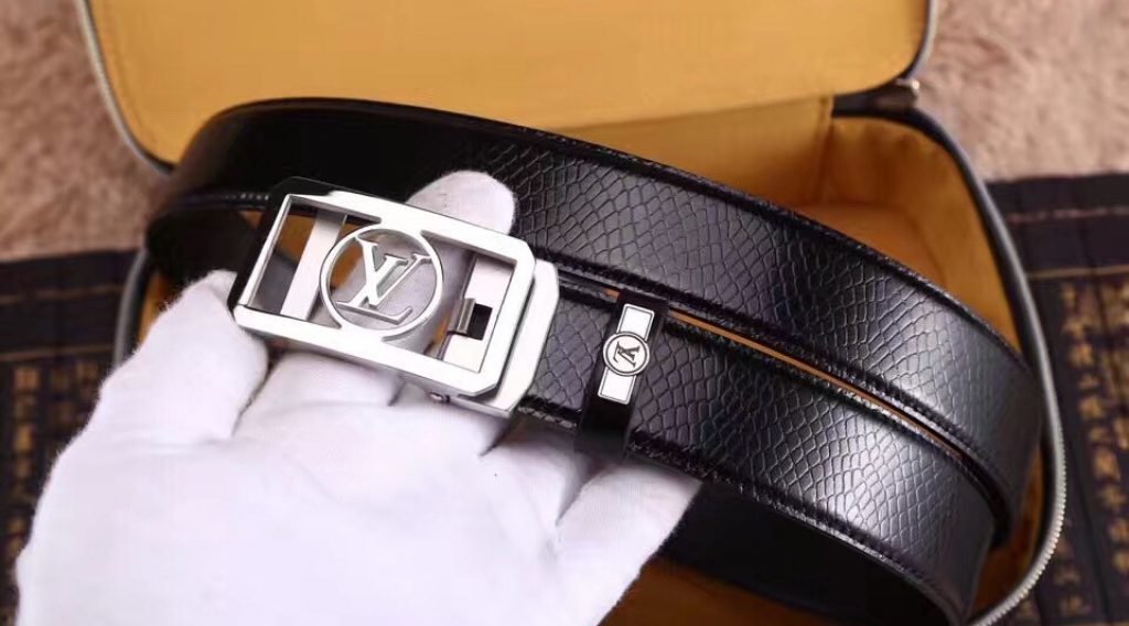 that lung nam lv tlnlv0021 3 1024x568 - Thắt Lưng Nam Louis Vuitton TLNLV0021
