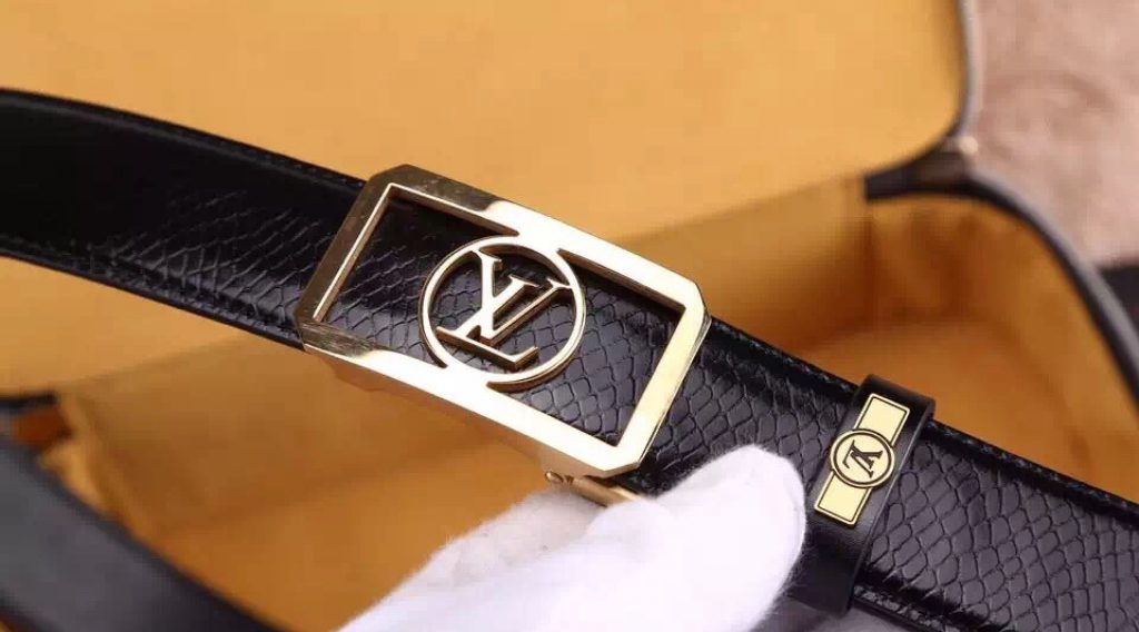 that lung nam lv tlnlv0022 3 1024x568 - Thắt Lưng Nam Louis Vuitton TLNLV0022