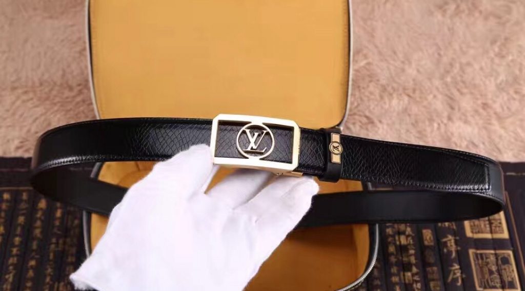 that lung nam lv tlnlv0022 4 1024x568 - Thắt Lưng Nam Louis Vuitton TLNLV0022