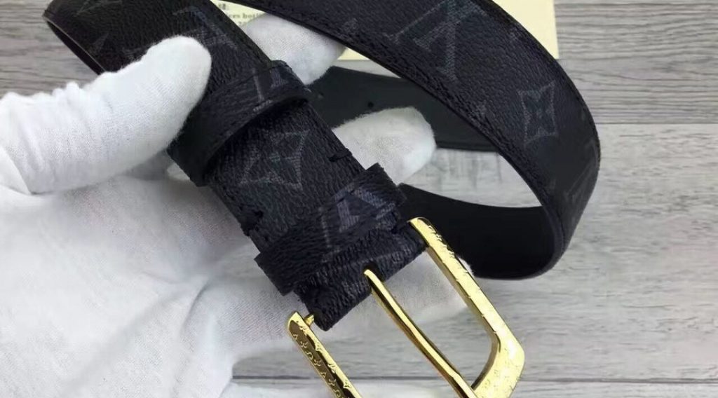 that lung nam lv tlnlv0024 1024x568 - Thắt Lưng Nam Louis Vuitton TLNLV0024