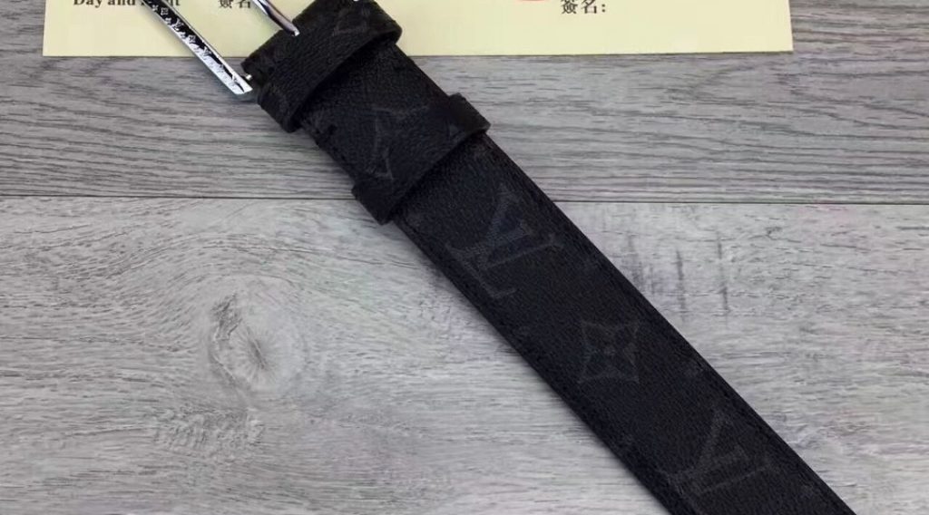 that lung nam lv tlnlv0025 2 1024x568 - Thắt Lưng Nam Louis Vuitton TLNLV0025