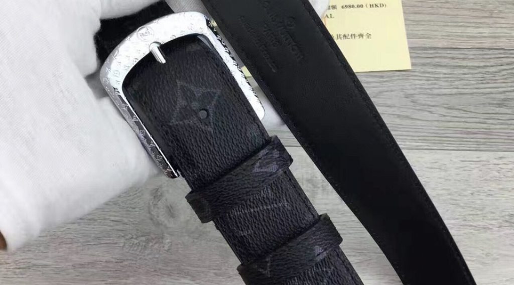 that lung nam lv tlnlv0025 3 1024x568 - Thắt Lưng Nam Louis Vuitton TLNLV0025