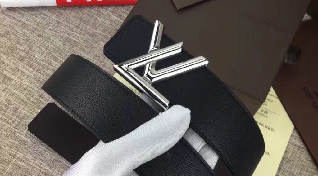 that lung nam lv tlnlv0027 1024x568 - Thắt Lưng Nam Louis Vuitton TLNLV0027