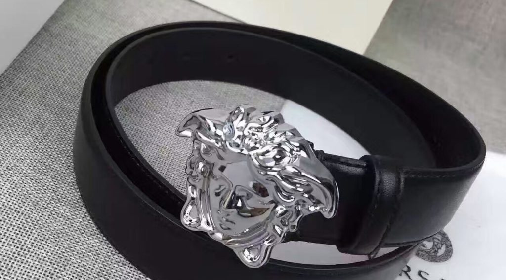 that lung nam versace sieu cap tlnvs0005 3 1024x568 - Thắt Lưng Nam Versace Si&ecirc;u Cấp TLNVS0005