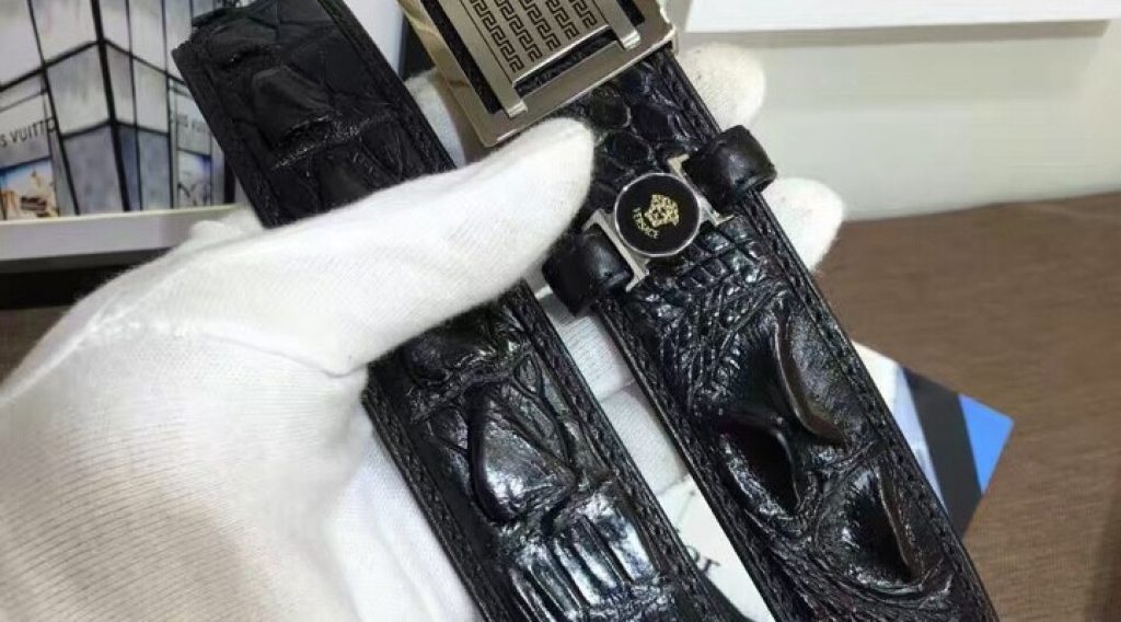that lung nam versace sieu cap tlnvs0006 2 1024x568 - Thắt Lưng Nam Versace Si&ecirc;u Cấp TLNVS0006
