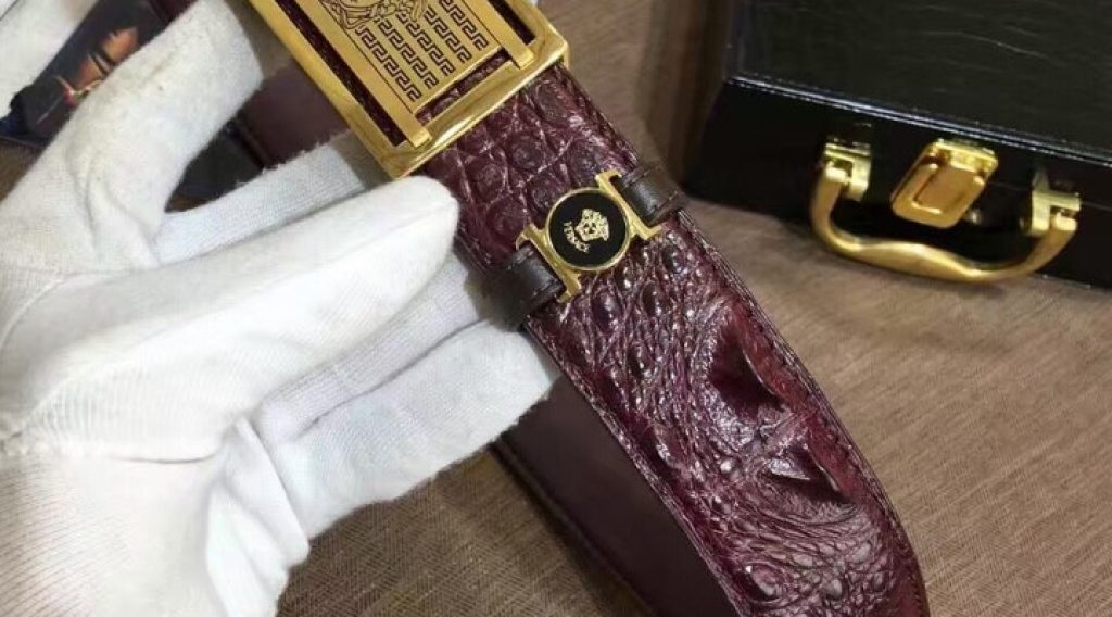 that lung nam versace sieu cap tlnvs0007 3 1024x568 - Thắt Lưng Nam Versace Si&ecirc;u Cấp TLNVS0007