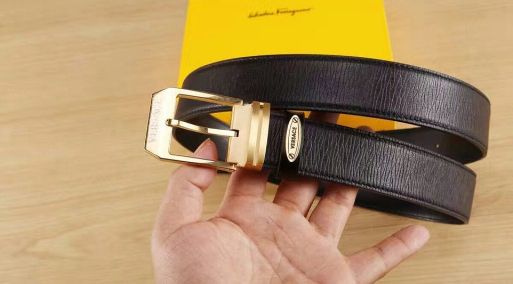 that lung nam versace sieu cap tlnvs0008 4 1024x568 - Thắt Lưng Nam Versace Si&ecirc;u Cấp TLNVS0008