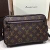 tui xach Louis vuitton canvas Kasai Clutch mans bag M42838 txlv1634 100x100 - Túi Xách Nam Hermes TXNHM0011