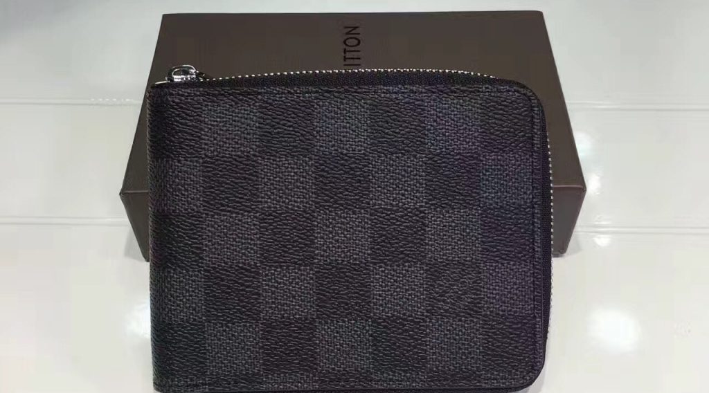 vi nam lv sieu cap vnlv0015 1024x568 - V&iacute; Nam Louis Vuitton VNLV0015