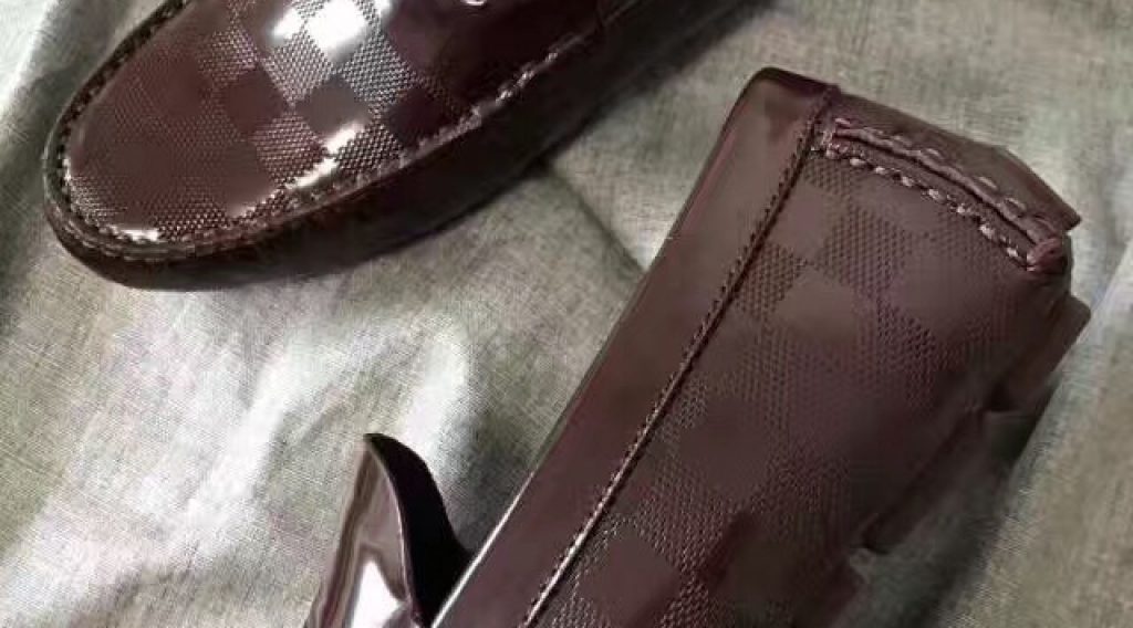 z725018566129 9464c39859b5b919a99086bad7ae0ac8 1024x568 - Gi&agrave;y Nam Louis Vuitton Si&ecirc;u Cấp GNLV0090