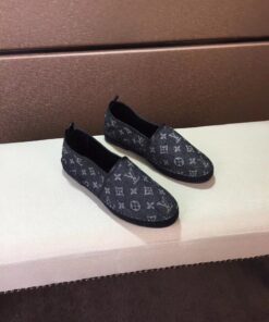 Giày Nam Louis Vuitton Siêu Cấp GNLV0156 z1019299502726 5bcb4683cefd0ed3427170a6636254be 1 247x296 - Giày Nam Louis Vuitton Siêu Cấp GNLV0156