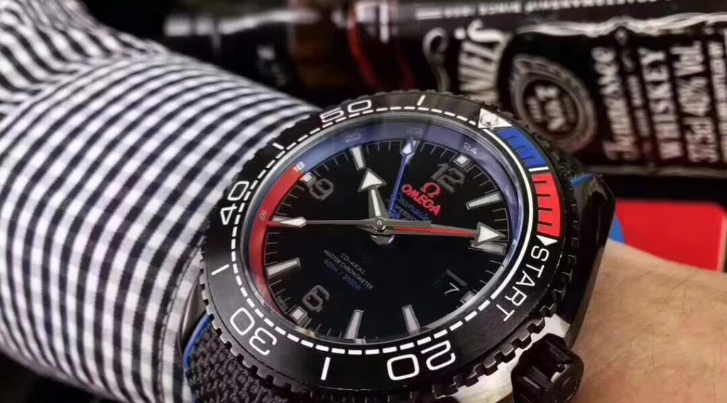 z1047136400543 df31a0c1bdf1ba201897815da2c167fd 1024x568 - Đồng hồ Omega si&ecirc;u cấp &ndash; DHOM0011