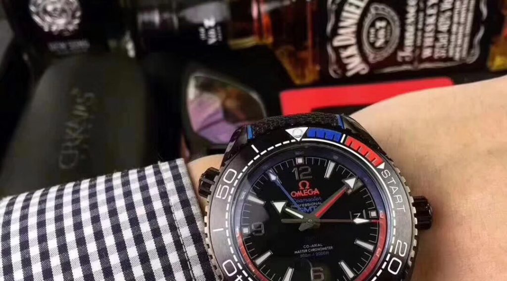 z1047136406824 0cbd4dd0b6733ebefff6134bfc8248a2 1024x568 - Đồng hồ Omega si&ecirc;u cấp &ndash; DHOM0011