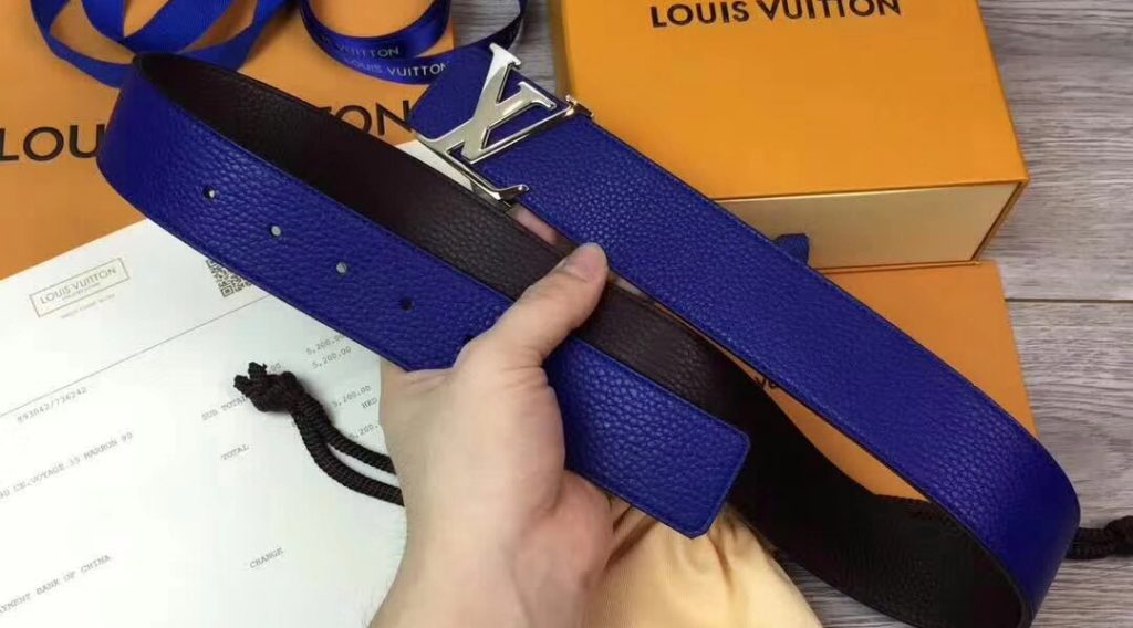 z1052393101780 abc123be937547c951e5509d9d4b9bd7 1024x568 - Thắt Lưng Nam Louis Vuitton Si&ecirc;u Cấp TLNLV0054