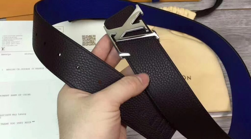 z1052393103045 3baccc0b6c203a0a2de7aa6a6fa78f69 1024x568 - Thắt Lưng Nam Louis Vuitton Si&ecirc;u Cấp TLNLV0053