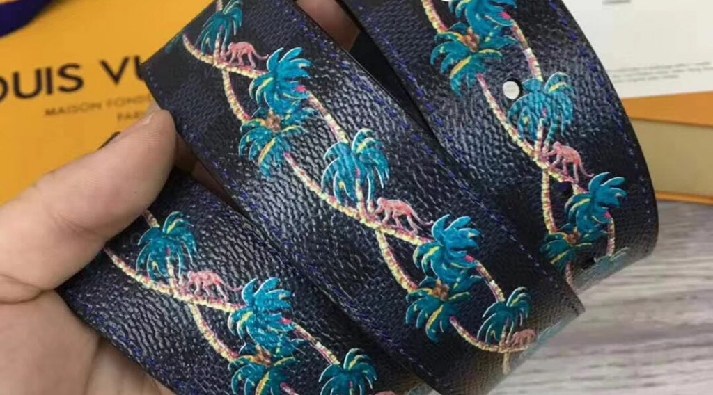 z1052393546766 c591c0019c475d7c4092100ad351ee50 1024x568 - Thắt Lưng Nam Louis Vuitton Si&ecirc;u Cấp TLNLV0052