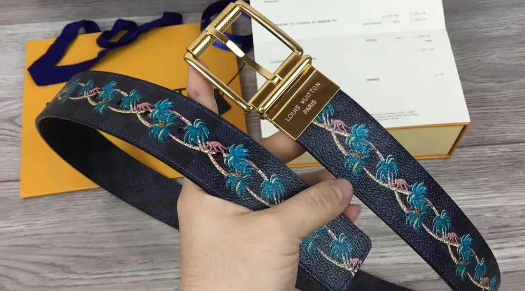 z1052393548429 4aa825b2b8a32c8079d6fce2494c9edb 1024x568 - Thắt Lưng Nam Louis Vuitton Si&ecirc;u Cấp TLNLV0052